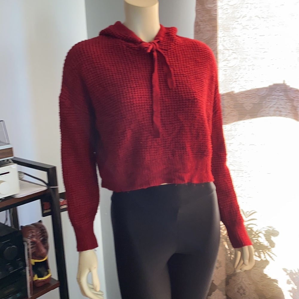 Red knit sweat too - Picture 2 of 4